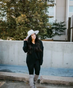 Lauriebelles Lily & Lottie Rae Chunky Sweater By Chelsea DeBoer