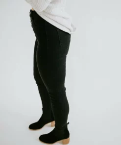 Finleigh Skinny KanCan Jean