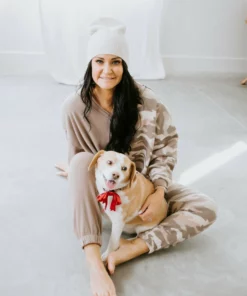 Ocean Drive Ezra Cropped Colorblock Sweatshirt