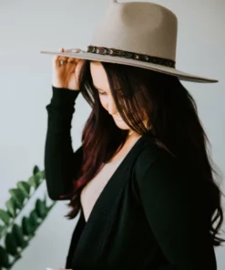 Olive & Pique Outerwear Emery Wool Rancher Hat