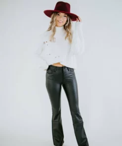 Lauriebelles Lily & Lottie Ettie Distressed Sweater By Chelsea DeBoer 67 Lauriebelles Lily & Lottie Ettie Distressed Sweater By Chelsea DeBoer