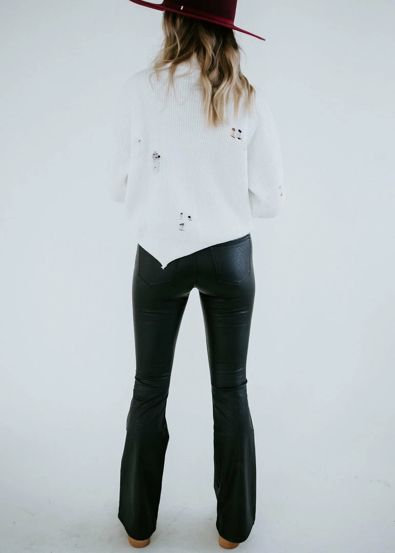 Lauriebelles Lily & Lottie Ettie Distressed Sweater By Chelsea DeBoer 32 Lauriebelles Lily & Lottie Ettie Distressed Sweater By Chelsea DeBoer