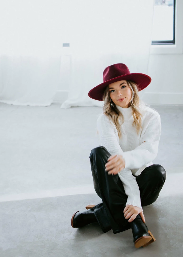 Lauriebelles Lily & Lottie Ettie Distressed Sweater By Chelsea DeBoer 11 Lauriebelles Lily & Lottie Ettie Distressed Sweater By Chelsea DeBoer