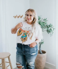 Lotus Fashion Roam Free Cotton Graphic Tee Tops