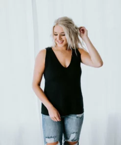 GILLI Tops Evelyn Sweater Tank 20 GILLI Tops Evelyn Sweater Tank