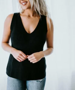 GILLI Tops Evelyn Sweater Tank 21 GILLI Tops Evelyn Sweater Tank