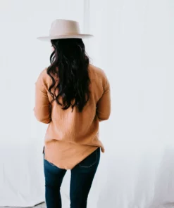 Hem & Thread, Inc Tops Marlo Stud Button Up Top