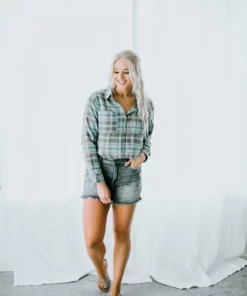 Trend Notes Jesse Cropped Plaid Top