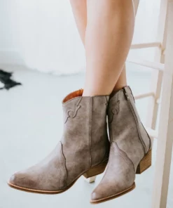 Let's See Style Leeza Western Bootie