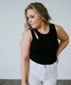 Style Up Haven Crop Tank Tops