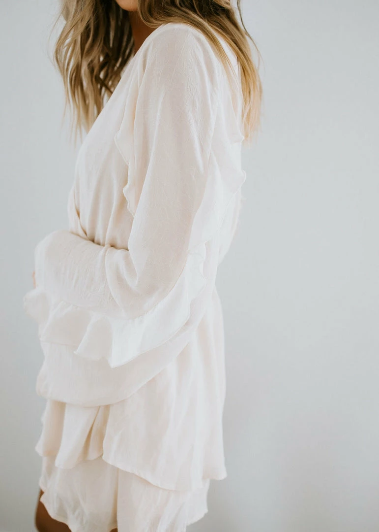 Peach Love Sunlit Soiree Romper Taylor & Olivia's Live Try On 5 Peach Love Sunlit Soiree Romper Taylor & Olivia's Live Try On