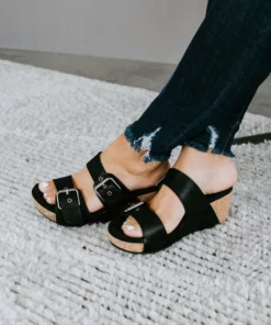 Shoes Laurie Wedge Sandal By Very G