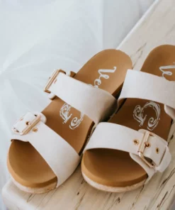 Shoes Laurie Wedge Sandal By Very G