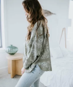 POL Clothing Inc. Run It Paisley Button Down Shirt 8 POL Clothing Inc. Run It Paisley Button Down Shirt