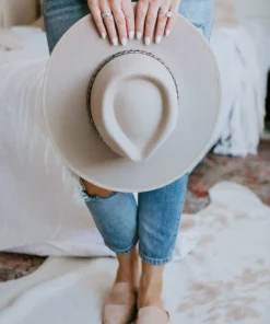 Olive & Pique Impeccable Timing Wool Hat