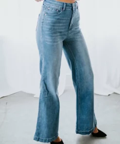 By Together Violet Wide Leg Jeans Laurie's Friday Try On