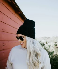 Olive & Pique Luca Weave Textured Beanie Outerwear