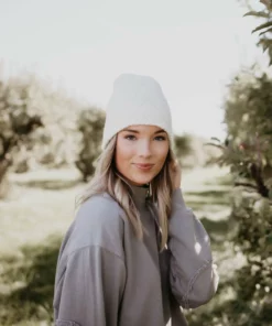 Olive & Pique Luca Weave Textured Beanie Outerwear