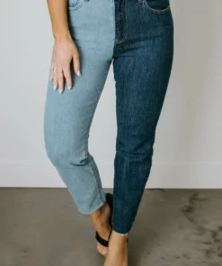 Risen Differences Aside Straight Jean Curvy