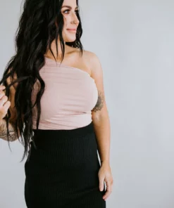 Lush Clothing Ready In A Ruched Knit Top