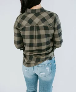 Apple Tree Apparel Breya Button Down Plaid Shirt Tops