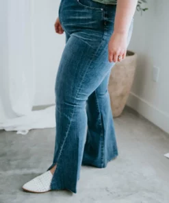 Risen Jaeda Flare Jean Laurie's Sunday Try On