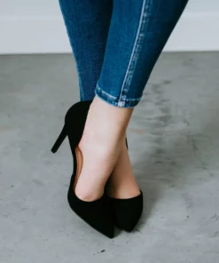 Focus Footwear Jonelle Pointed Toe Pump