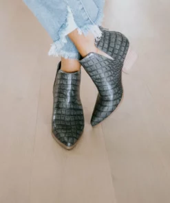 SHUSHOP Lead The Way Ankle Bootie 7 SHUSHOP Lead The Way Ankle Bootie