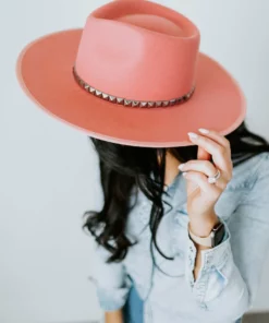 Olive & Pique Impeccable Timing Wool Hat