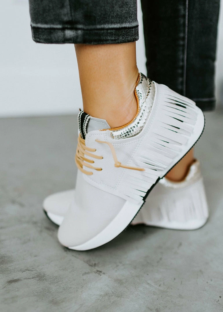 SHUSHOP Pepa Fringe Sneaker 3 SHUSHOP Pepa Fringe Sneaker