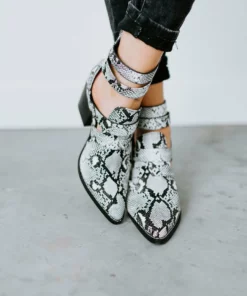 Luv Fashion Shoes Viper Behavior Booties