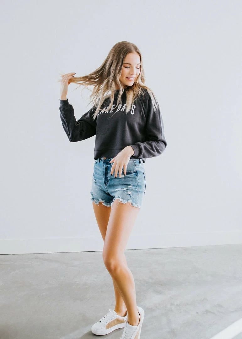 Oat Collective Tops Lake Days Cropped Sweatshirt 5 Oat Collective Tops Lake Days Cropped Sweatshirt