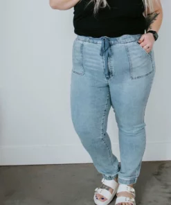 Risen Curvy Turner Jogger Skinny Jean