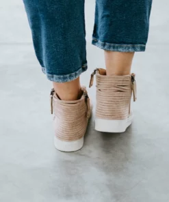 Very G Out And About Wedge Sneaker Shoes