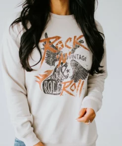 Pink Nabi Rock 'N Roll Graphic Pullover Curvy 11 Pink Nabi Rock 'N Roll Graphic Pullover Curvy