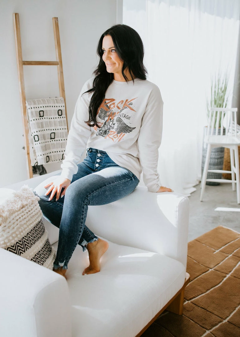 Pink Nabi Rock 'N Roll Graphic Pullover Curvy 8 Pink Nabi Rock 'N Roll Graphic Pullover Curvy