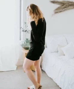 Thread & Supply Warmer Days Short Bottoms