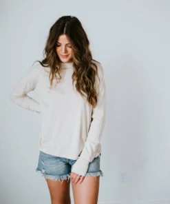 Mono B Sheilah High Low Top Curvy