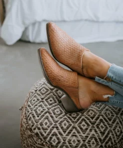 Evolutions Brands Roan Vita Mule Shoes