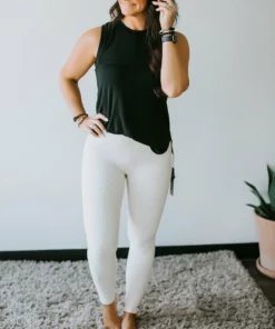 Mono B Bottoms Crushing It Textured Leopard Leggings