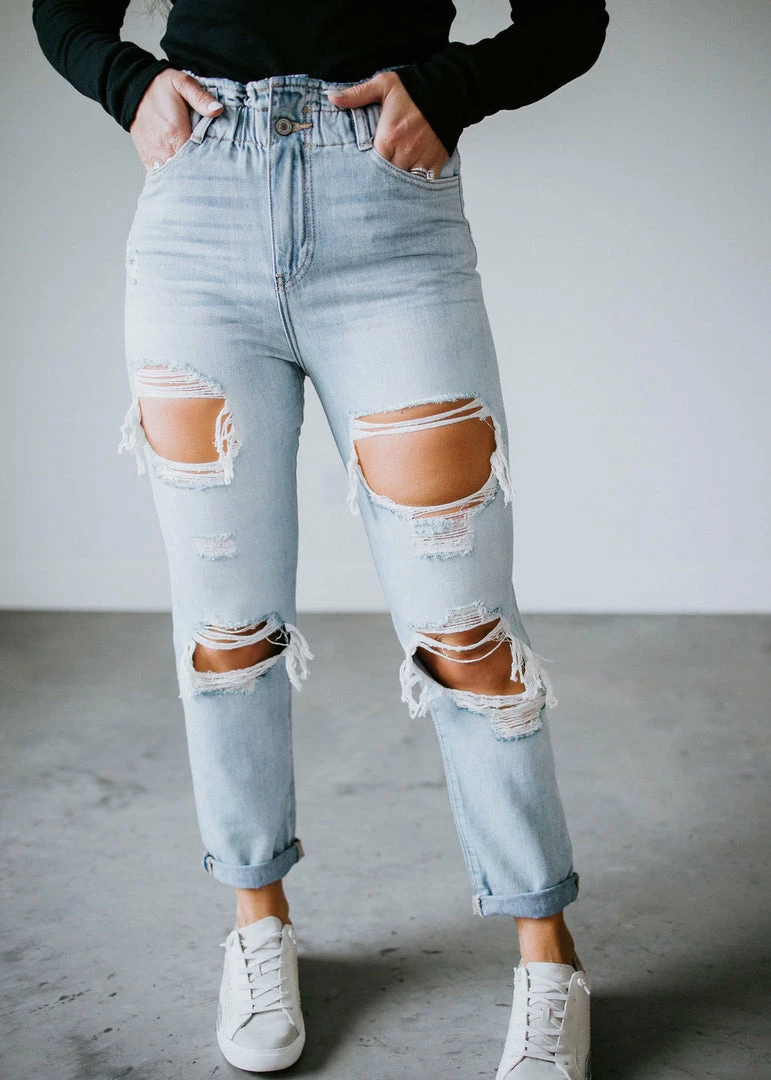 Audra KanCan Paperbag Mom Jean Laurie's Friday Try On 3 Audra KanCan Paperbag Mom Jean Laurie's Friday Try On