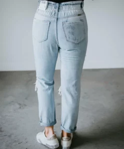 Audra KanCan Paperbag Mom Jean Laurie's Friday Try On 10 Audra KanCan Paperbag Mom Jean Laurie's Friday Try On