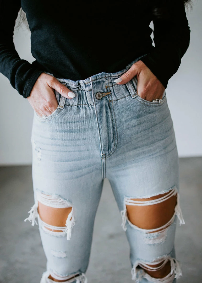 Audra KanCan Paperbag Mom Jean Laurie's Friday Try On 7 Audra KanCan Paperbag Mom Jean Laurie's Friday Try On