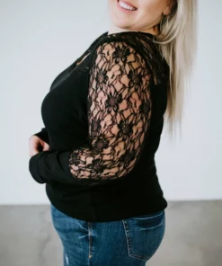 Kentce Fashion Amazing Allure Lace Contrast Top Curvy