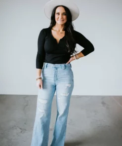 Laurie's Wednesday Try On Rylen KanCan 90s Flare Jean