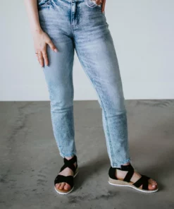 Indy KanCan Slim Straight Jean Bottoms