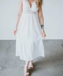 Lush Clothing Dresses Embrace The Lace Dress