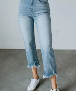 Risen Curvy Mirabel Straight Crop Jean