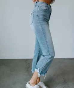 Risen Curvy Mirabel Straight Crop Jean