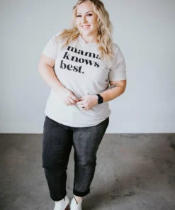 Tink & Key Inc Mama Knows Best Graphic Tee